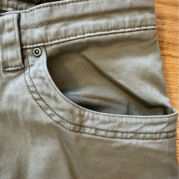 Men’s Mountain Khakis pants - Picture 4 of 8